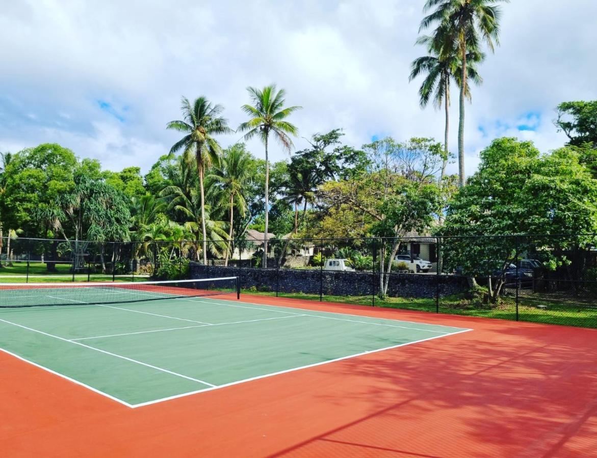 Eratap Beach Resort ポートビラ エクステリア 写真