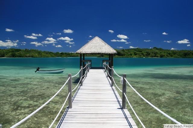 Eratap Beach Resort ポートビラ エクステリア 写真