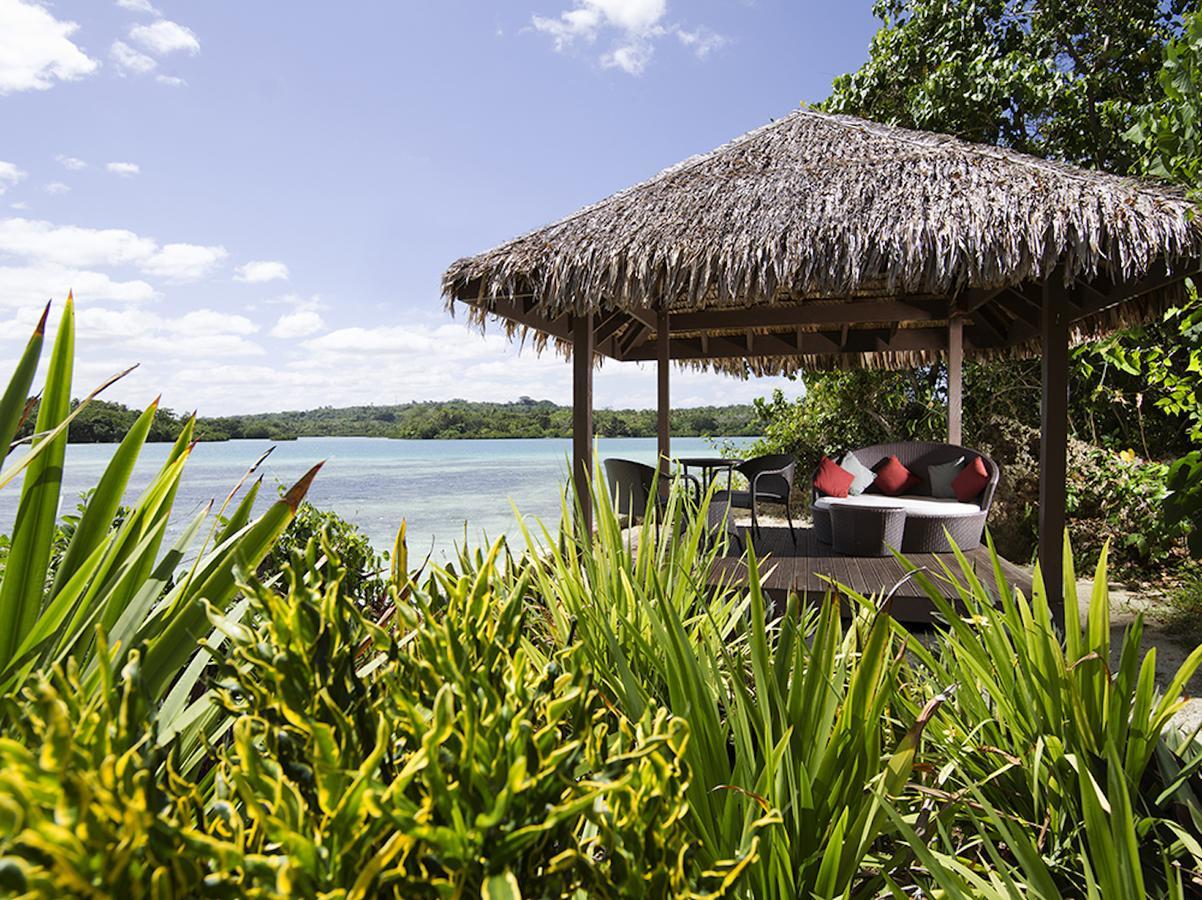 Eratap Beach Resort ポートビラ エクステリア 写真