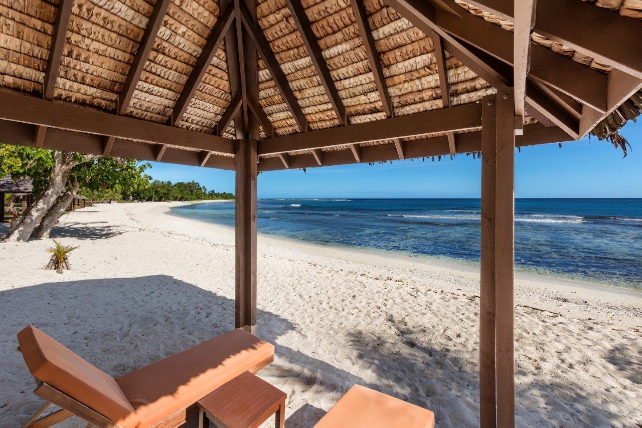 Eratap Beach Resort ポートビラ エクステリア 写真