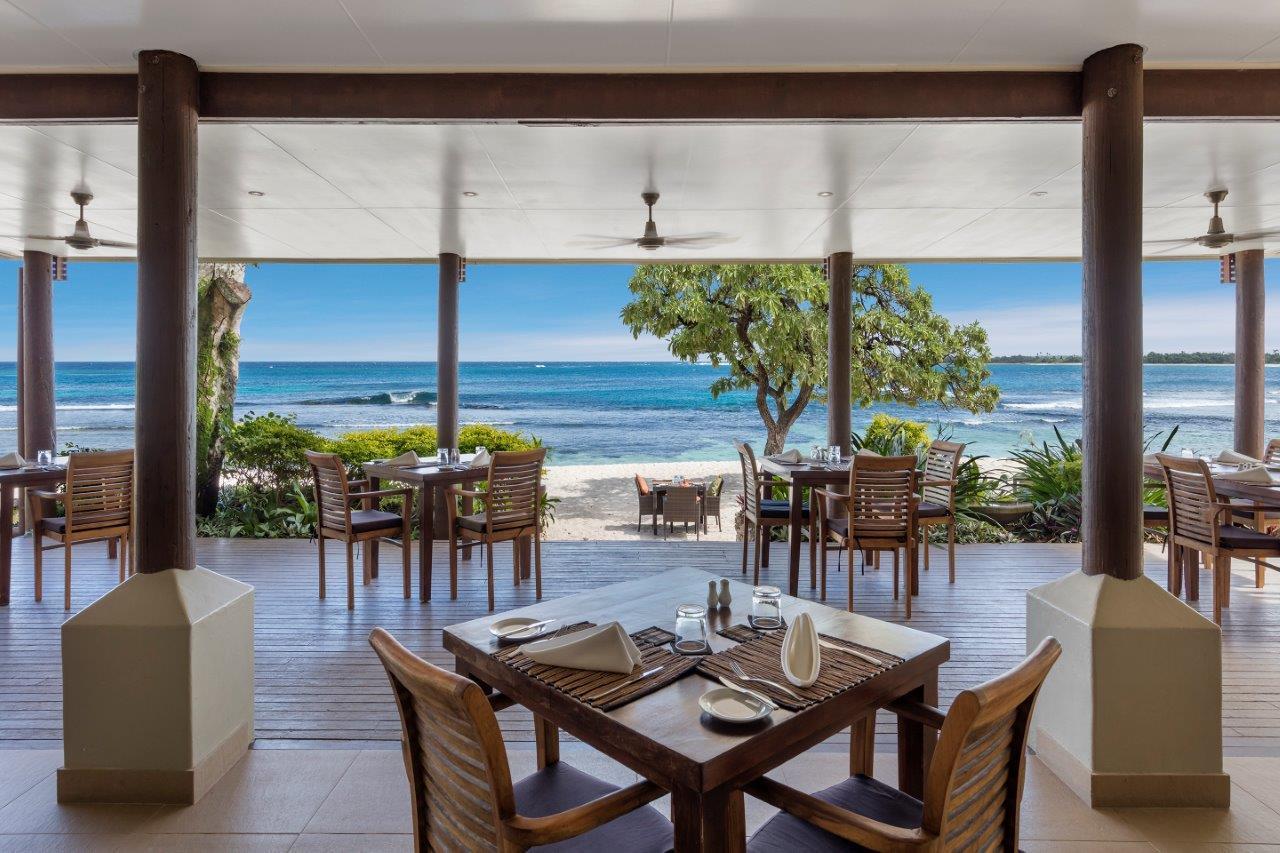 Eratap Beach Resort ポートビラ エクステリア 写真